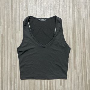 Black v-neck croptop